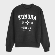 Charger l'image dans la galerie, Sweat crewneck premium ample gris foncé style universitaire imprimé konoha ninja academy